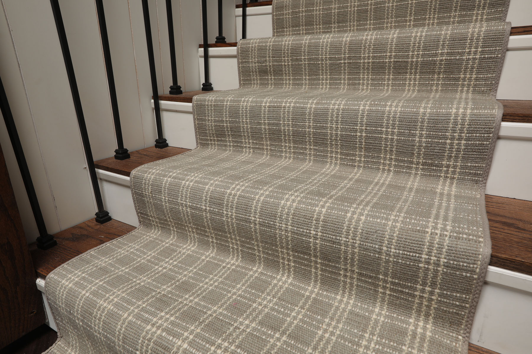 Multi Size Handmade Wool Stair/Hallway Runner 31 inch Wide Upto 40 feet Length - Picture 33 of 36