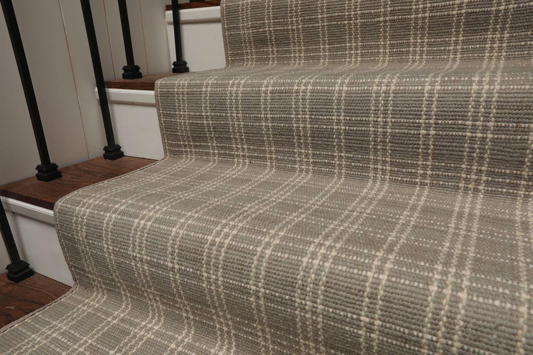 Multi Size Handmade Wool Stair/Hallway Runner 31 inch Wide Upto 40 feet Length - Picture 32 of 36