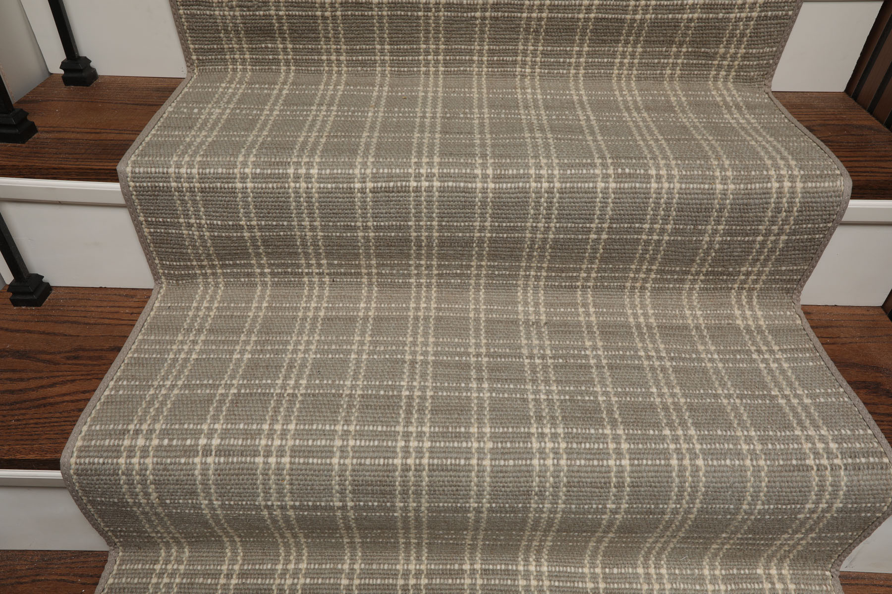 Multi Size Handmade Wool Stair/Hallway Runner 31 inch Wide Upto 40 feet Length - Picture 30 of 36