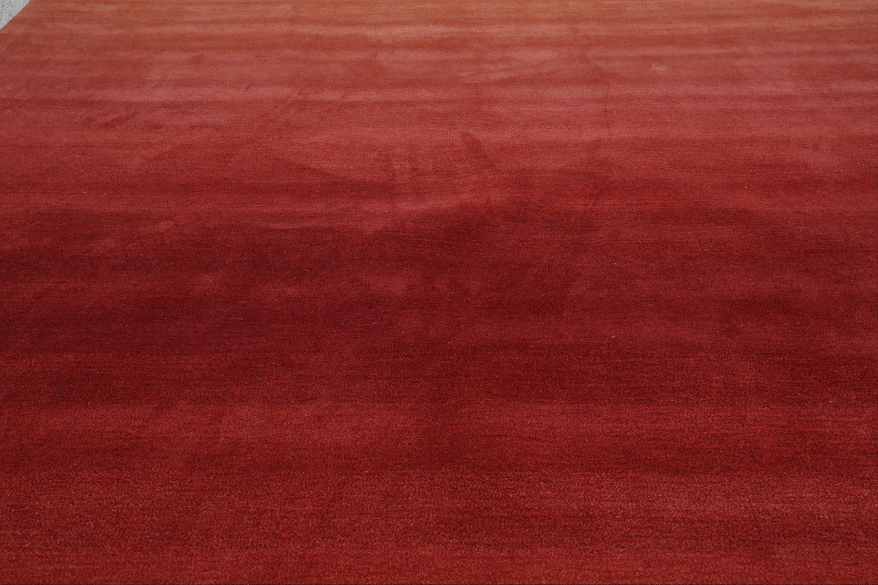 Alfombra acolchada a mano de lana contemporánea frambuesa ombre talla múltiple - Imagen 32 de 36